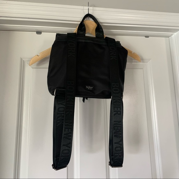 Botikier Leather Backpack - Picture 3 of 3